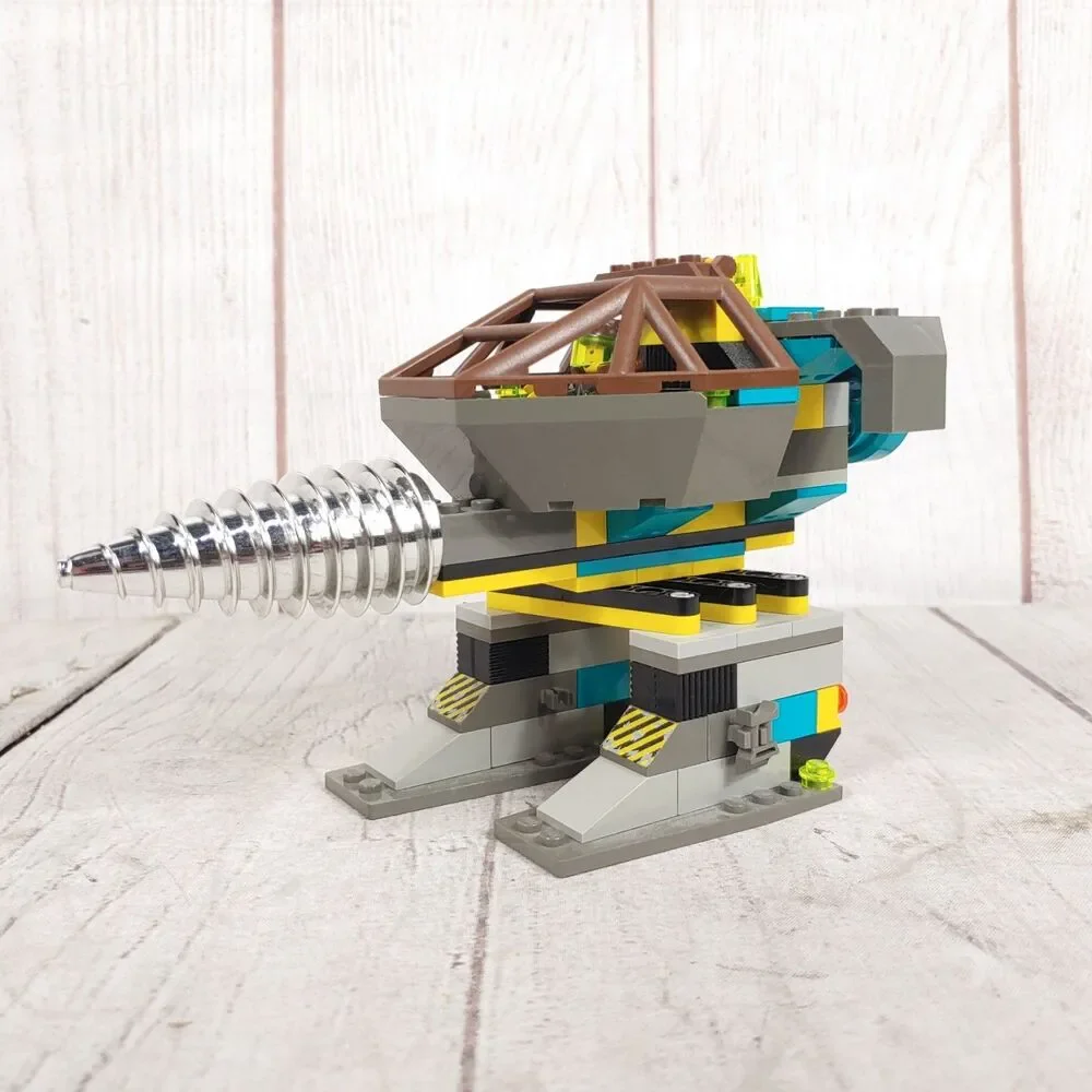 LEGO Rock Raiders: The Granite Grinder (4940) - 100% Complete - NO MANUAL OR BOX